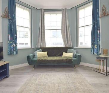 Bennington Street, Cheltenham, Gloucestershire, GL50 - Photo 5