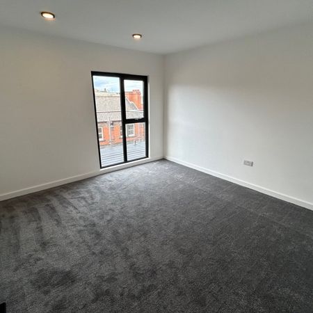 Burlington Square, Chesterfield - Photo 3