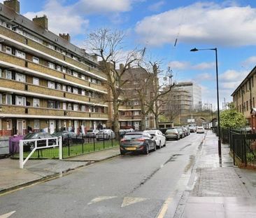 3 bedroom flat to rent - Photo 3