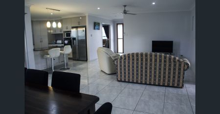 Big House Sleeps 14 people fully furnished - Photo 5