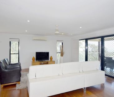 RISE AND SHINE IN SOUTH GLADSTONE - MODERN LIVING WITH BREATHTAKING... - Photo 5