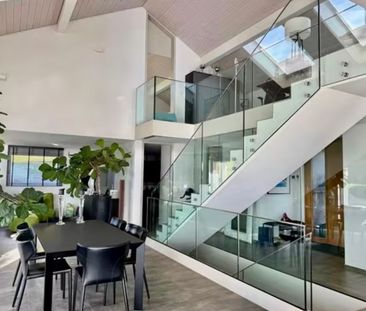 Living by the lake! - Photo 2