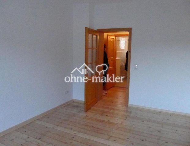 Frisch sanierte 2-Raumwhng mit Wohnküche, Balkon, Gemeinschaftsgarten und Garage - Photo 1