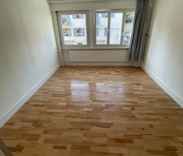 Studio rénové et lumineux à La Chaux-de-Fonds – disponible immédiat... - Photo 6