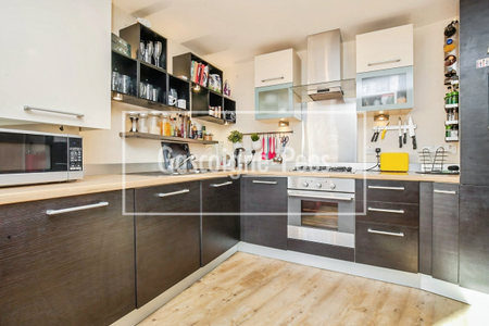 Queens Road, Guildford - Photo 3