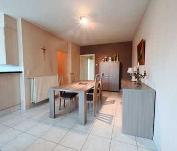 Te huur: Gelijkvloers appartement in Ardooie met carport! - Photo 3