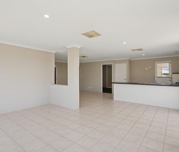 17 Camellia Way - Photo 5