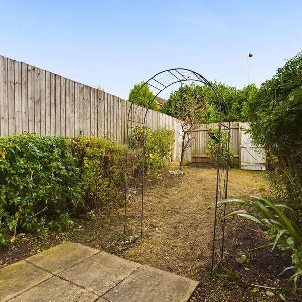 Ayrshire Close, Kennington, Ashford, TN24 - Photo 1