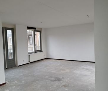 Appartement te huur: Sumatrastraat 106-B 1094 NK Amsterdam - Photo 1