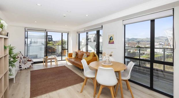 Two Bedroom, Two Bathroom City Pad - Photo 1