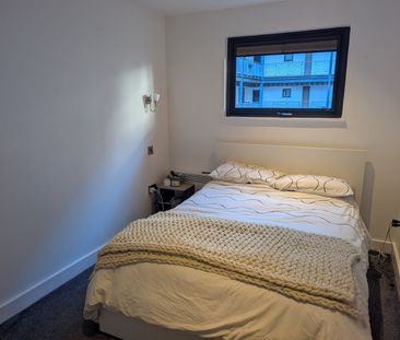 1 Bed Flat, Advent House, M4 - Photo 5