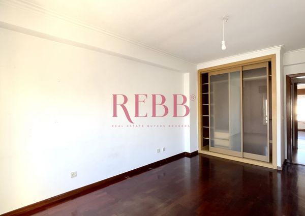 Apartamento T2 em Setúbal