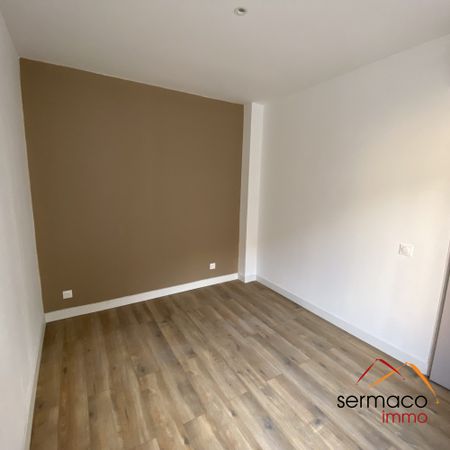 Appartement de type F2 avec terrasse proche du centre-ville - Photo 2