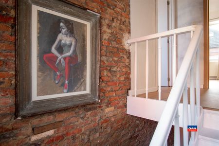 Woning met 2 slpks en koer - € 1.100 - Photo 2