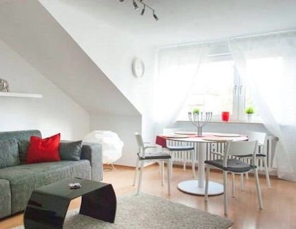 Charmante Wohnung in Frechen mit guter Anbindung an Köln - Photo 1