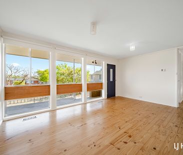 12 Millhouse Crescent, Higgins ACT, Belconnen - Photo 1