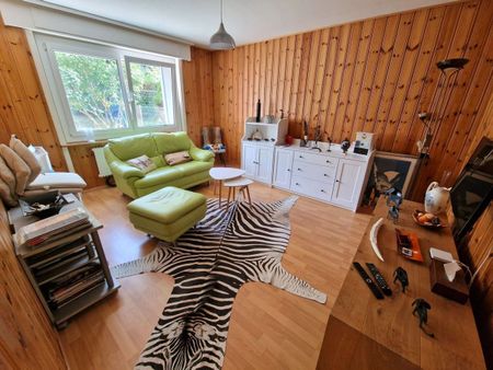 GROUND FLOOR WITH LARGE GARDEN - Photo 2