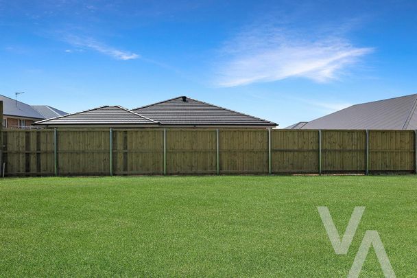 23 Arklow Crescent, Chisholm - Photo 1