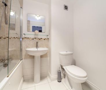 1 bedroom flat to rent - Photo 6