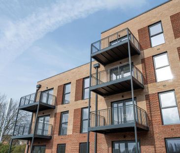 2 bedroom apartment to rent - Photo 4