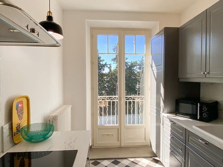 Location Appartement 3 pièces 84m² - Photo 5