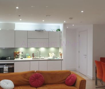 Flat Heritage Tower, E14 3NW, London - Photo 1