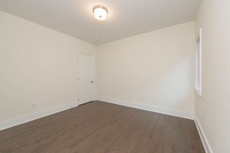 For Lease - 32 Planet Street, Richmond Hill, Ontario - Photo 4