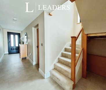 1 bedroom room to rent Wavertree Road, Benfleet, SS7 - Photo 4