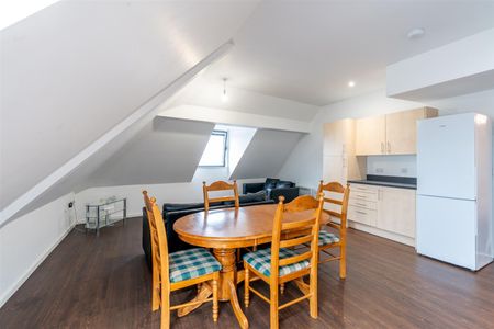 3 bed apartment to rent in Warton Terrace, Heaton, NE6 - Photo 4