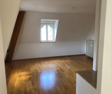 Renovierte Altbauwohnung im ruhigen Gellertquartier - Photo 6