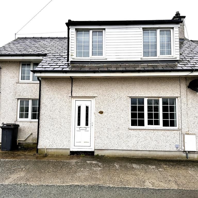 2 bedroom semi-detached house to rent - Photo 1