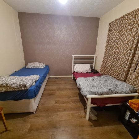 Lavender Rise, UB7, West Drayton - Photo 3