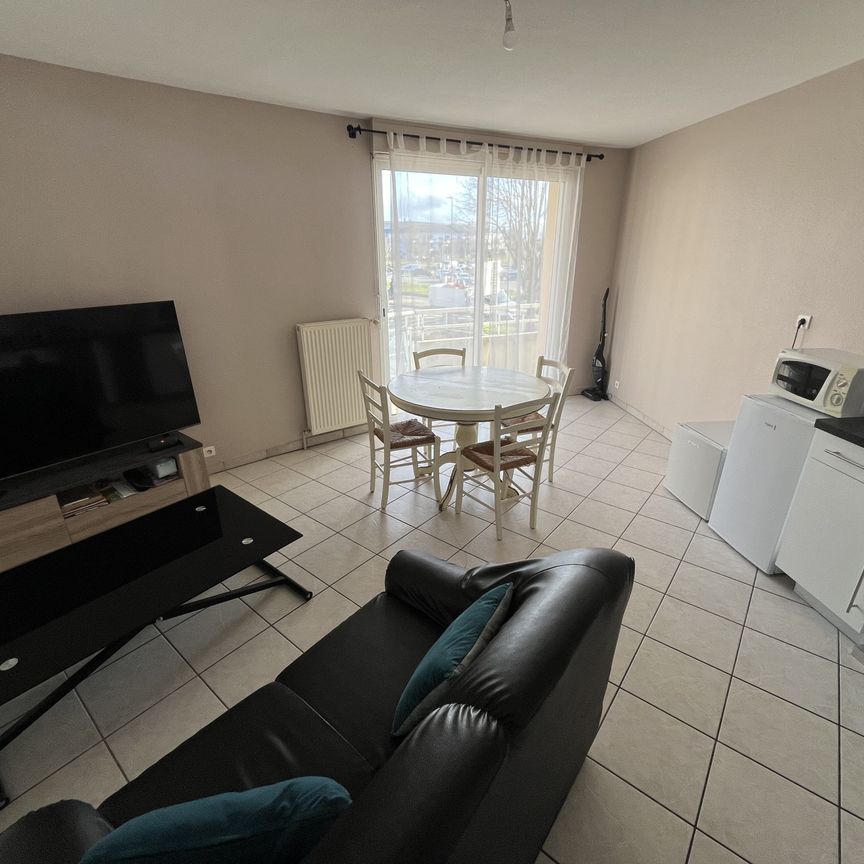 Location Appartement 2 pièces 34m² LA PRIMAUBE 12450 - Photo 1