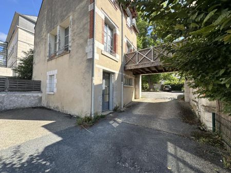 Location Appartement 1 pièce Meublé 28m² BLOIS 41000 - Photo 2