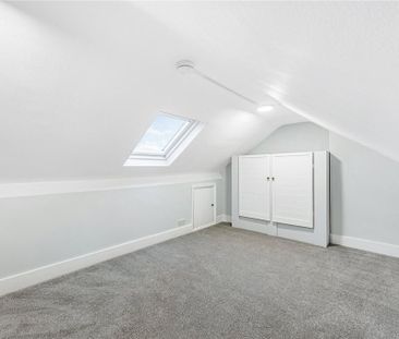 4 bedroom terraced house to rent - Photo 5