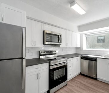 165 19th Street - Photo 1