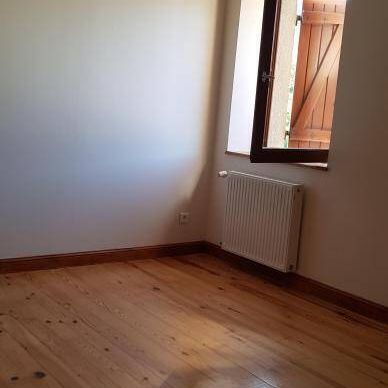 Location appartement autre 3 pièces 80 m² à Villefranche-de-Rouergue (12200) - Photo 1