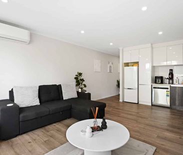 Convenient living - Photo 5