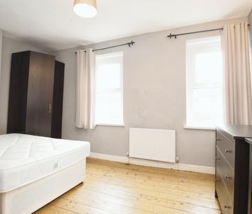 Llantrisant Street, Cardiff, CF24 - Photo 4