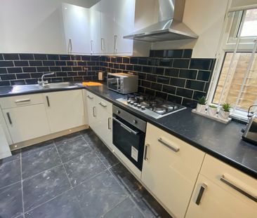 Room in a Shared House, Stanley Street, L7 - Photo 4