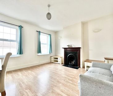 Sandycombe Road, Richmond, TW9 2EQ - Photo 1