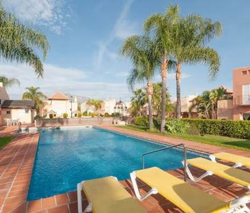 Nueva Andalucia, Marbella - Photo 5
