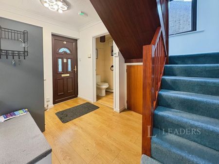 3 bedroom terraced to rent Lode Avenue, Waterbeach - Photo 4