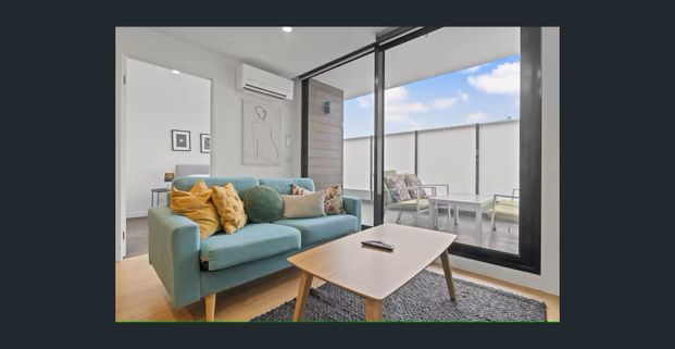 Stunningly Furnished 2 Bedroom in Little Ox Apartments - Photo 1