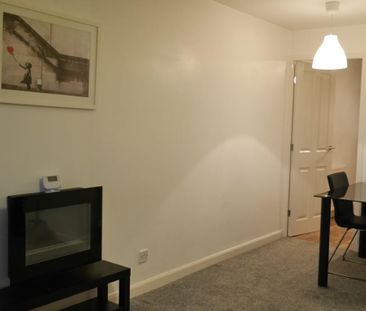 1 bedroom flat to rent - Photo 6