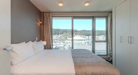 2-Bedroom Penthouse Apartment - 70 Tory Street - Photo 5