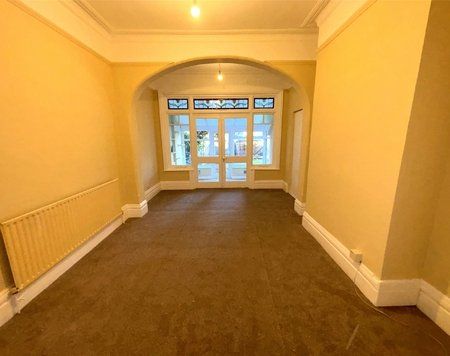 Park Lane, Carshalton, Surrey, SM5 - Photo 1