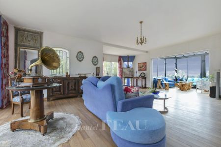 Location maison, Crespières, 10 pièces, 349.57 m², ref 85152185 - Photo 4