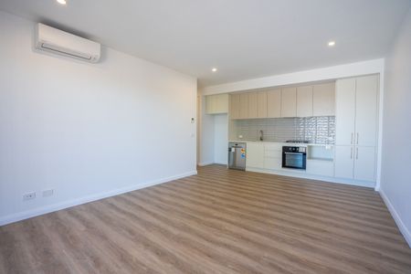 212/70 Hanbury Street, Mayfield NSW 2304 - Apartment For Rent | Domain - Photo 4