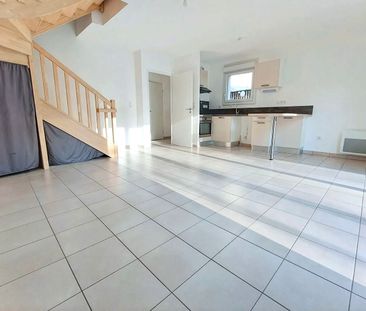 Location Maison 5 pièces 90m² - Photo 1